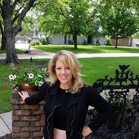 Jill Hathaway Photo 17