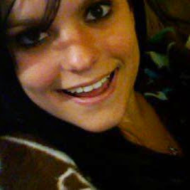 Sarah Luke Photo 27