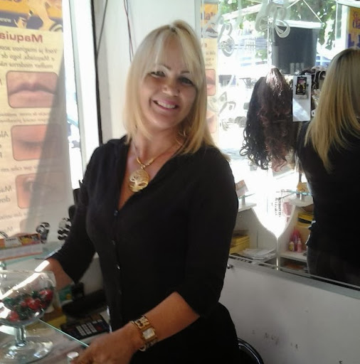 Claudia Silva Photo 10