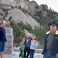 Phillip Crews Photo 27