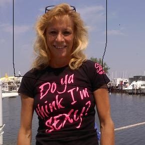 Julie Teeter Photo 14