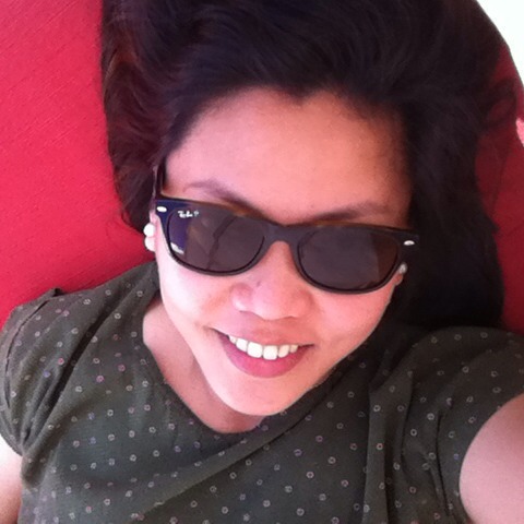 Debbie Reyes Photo 9