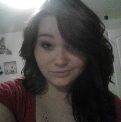 Victoria Wolf Photo 17