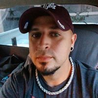 Robert Flores Photo 25