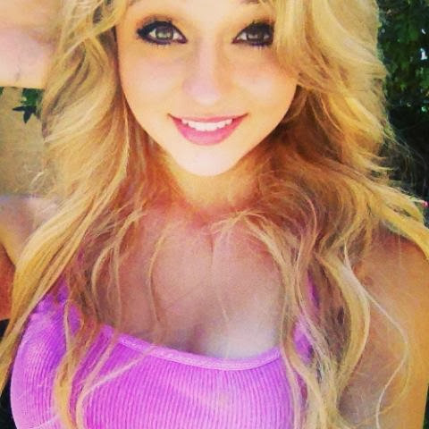 Victoria Nelson Photo 42