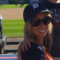 Elizabeth Tester Photo 26