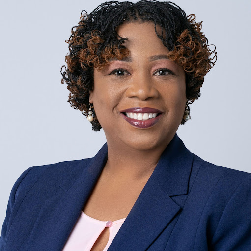 Shelley Davis Photo 7