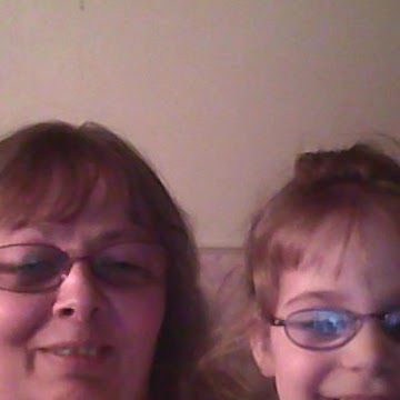 Denise Bell Photo 11
