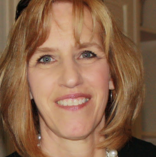 Jane Lazenby Photo 9