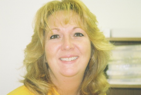 Shelly Davis Photo 38