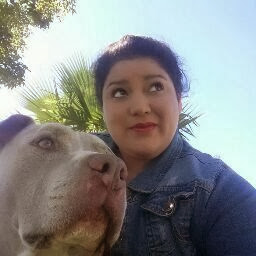 Michelle Martinez Photo 28