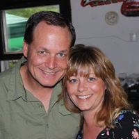 Julie Sumner Photo 11
