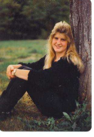 Jennifer Harrison Photo 30
