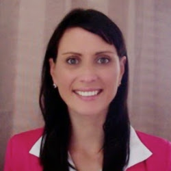 Tracey Newton Photo 17