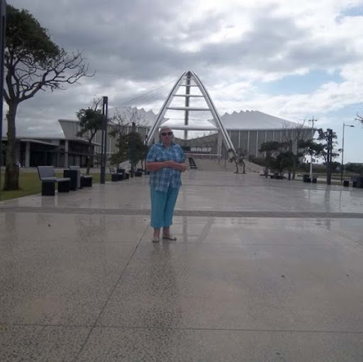Cynthia Booth Photo 17