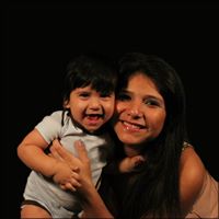 Andrea Saavedra Photo 17