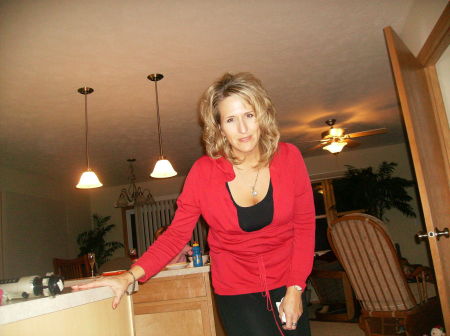 Kelli Swanson Photo 23