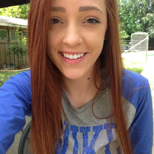 Julia Chaney Photo 29