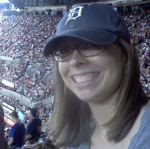 Stephanie Wright Photo 15