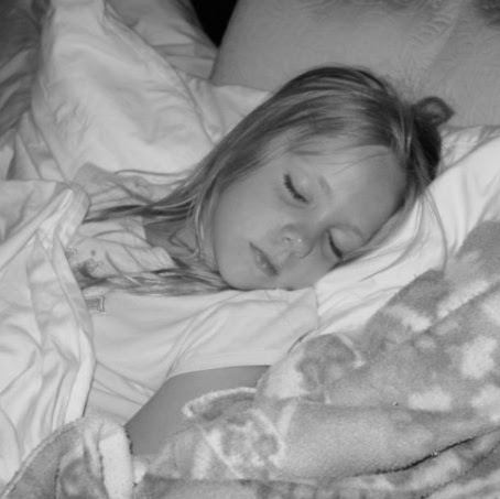 Laura Vermillion Photo 6