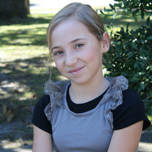 Kendall Cook Photo 12