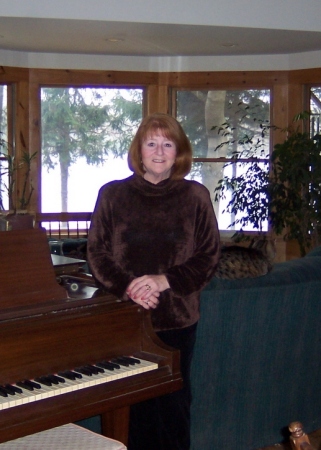 Susan Potter Photo 24