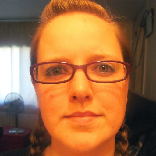Amanda Cochran Photo 20