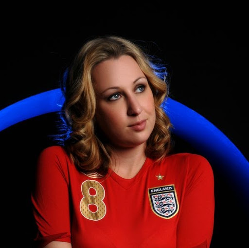 Samantha Lawrence Photo 33