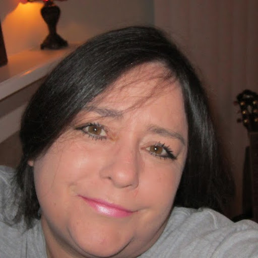 Elizabeth Hoover Photo 35