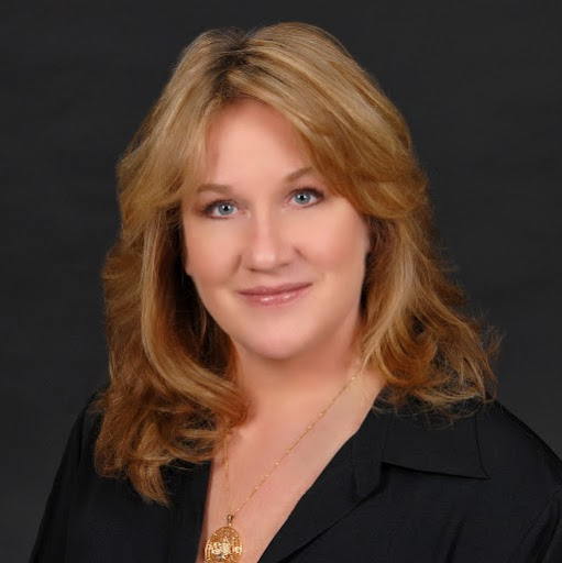Lauri Kent Photo 17