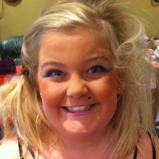 Renee Hickman Photo 15