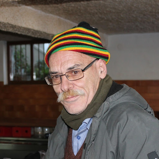 Alfredo Fernandez Photo 23