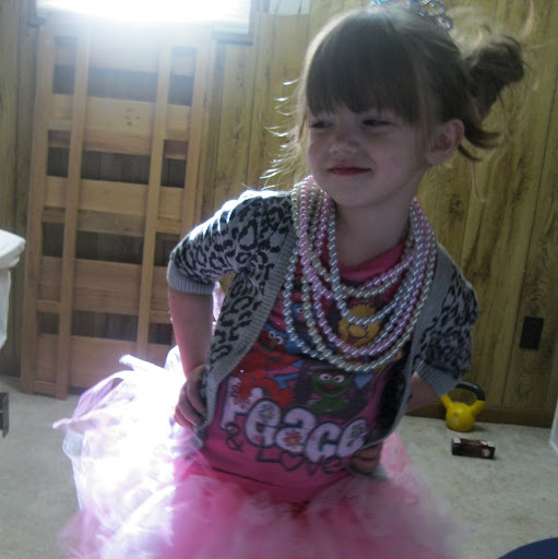 Amy Waggoner Photo 11