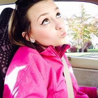 Caitlin Ballard Photo 9