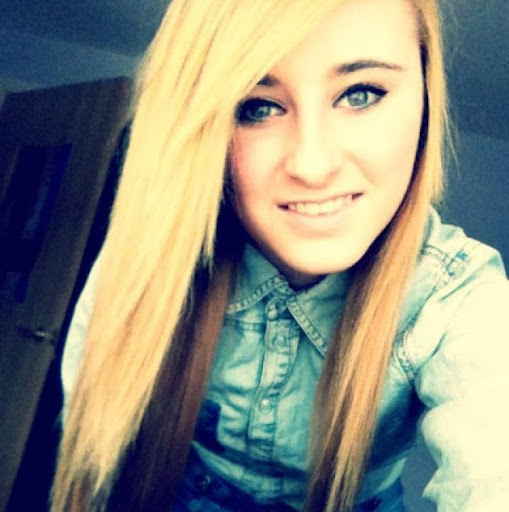 Shannon Little Photo 17