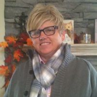 Robyn Vaughn Photo 19
