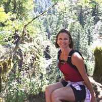 Julie Jacobsen Photo 33