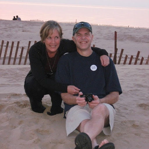 Lisa Ernst Photo 29