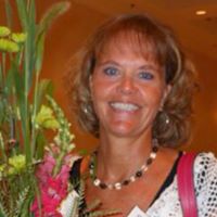 Terri Armstrong Photo 14