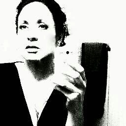 Brandi Smith Photo 13