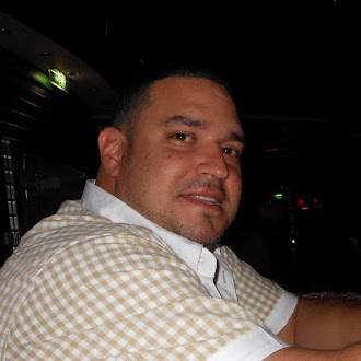 Raymond Santana Photo 19