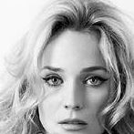 Eve Mitchell Photo 28