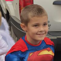 Julia Pierce Photo 29