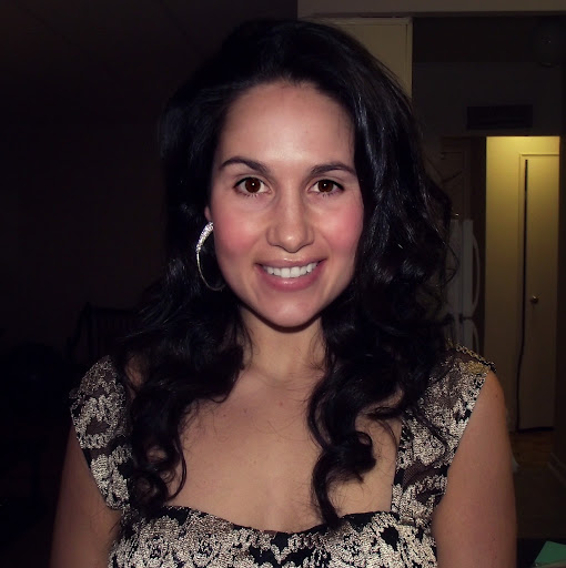 Meredith Evans Photo 16