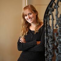 Brandi Blake Photo 14