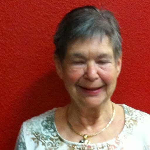 Linda Gregory Photo 26