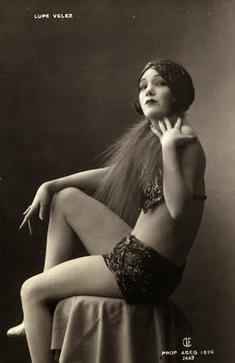 Christie Knight Photo 4