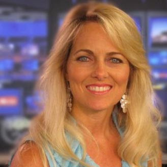 Lynnanne Nicely Photo 1