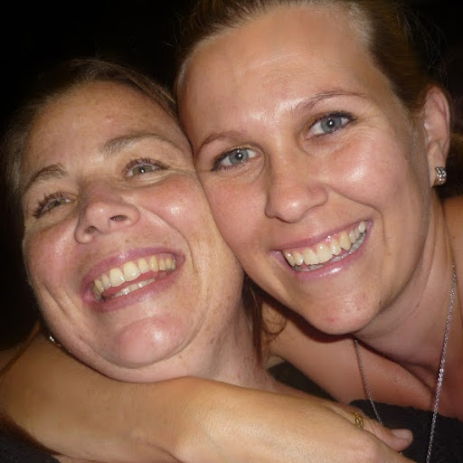 Karen Callaghan Photo 16