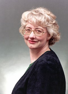 Kirsten Hanson Photo 34